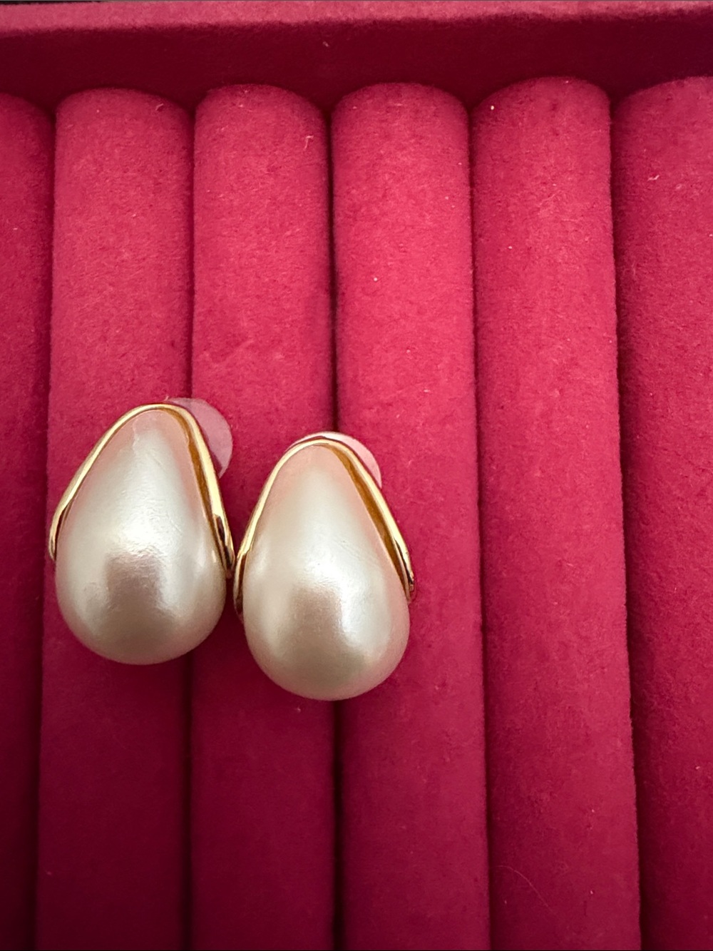 Gold and Pearl Teardrop Earrings - Elegant Women Jewelry